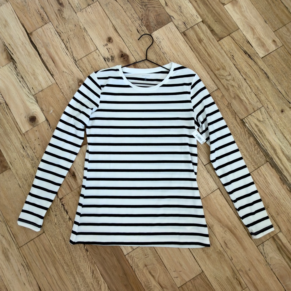 BNWT Amazon Basics French Striped Long Sleeve Top